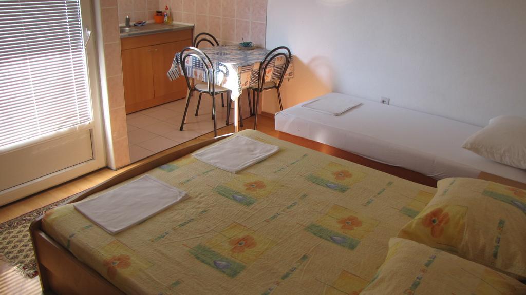 Apartments Primorac Podaca Chambre photo